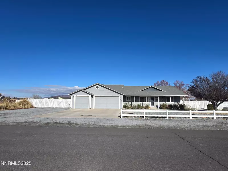 2880 Horseshoe LN, Fernley, NV 89408