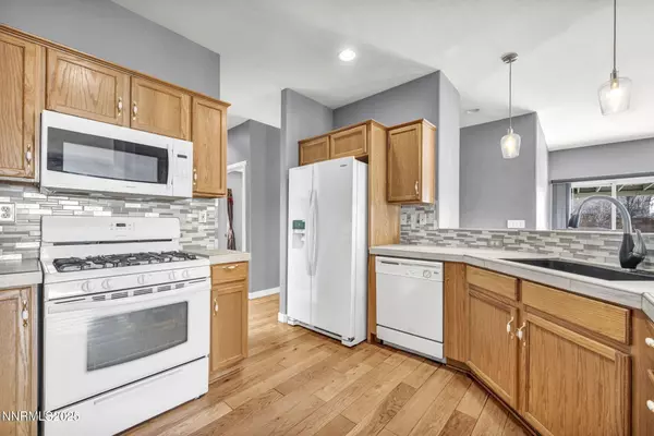 Sparks, NV 89436,1031 Village Knoll