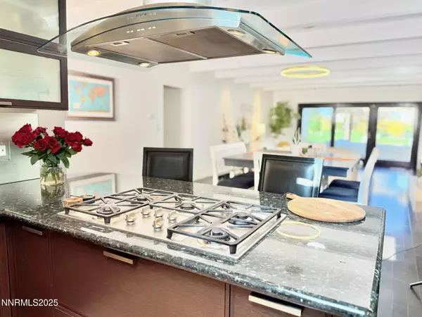 Reno, NV 89509,5012 Lakeridge