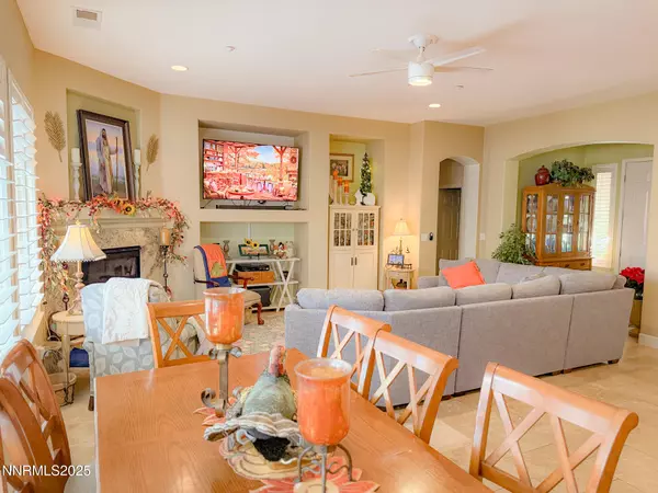 Sparks, NV 89436,7657 Bareback DR