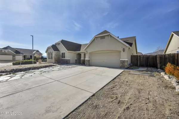 Dayton, NV 89403,11 Cedar Crest
