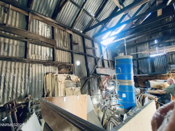 Tonopah, NV 89049,237 N Summit