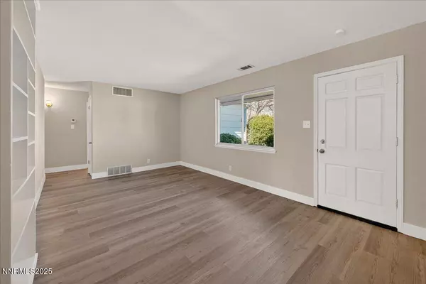 Sparks, NV 89431,115 P ST