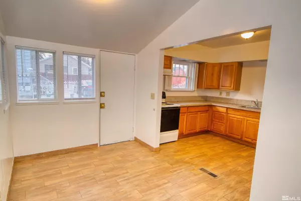 Reno, NV 89509,829 Plumas #C