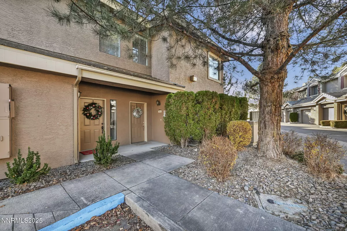 Reno, NV 89521,900 S Meadows #814