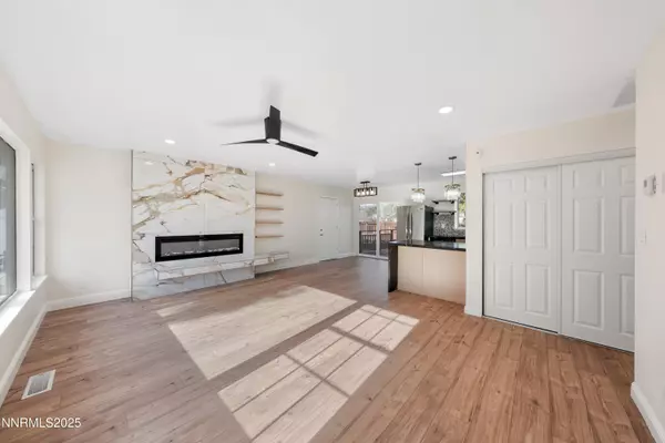 Sparks, NV 89441,60 Rosetta Stone