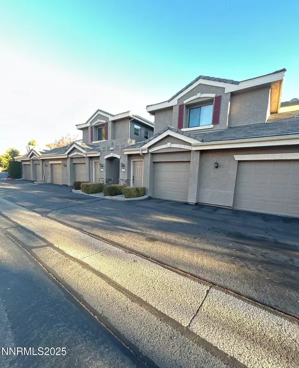 Reno, NV 89521,900 S Meadows #623