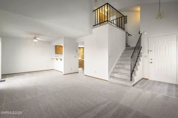 Sparks, NV 89434,1675 Round Mountain