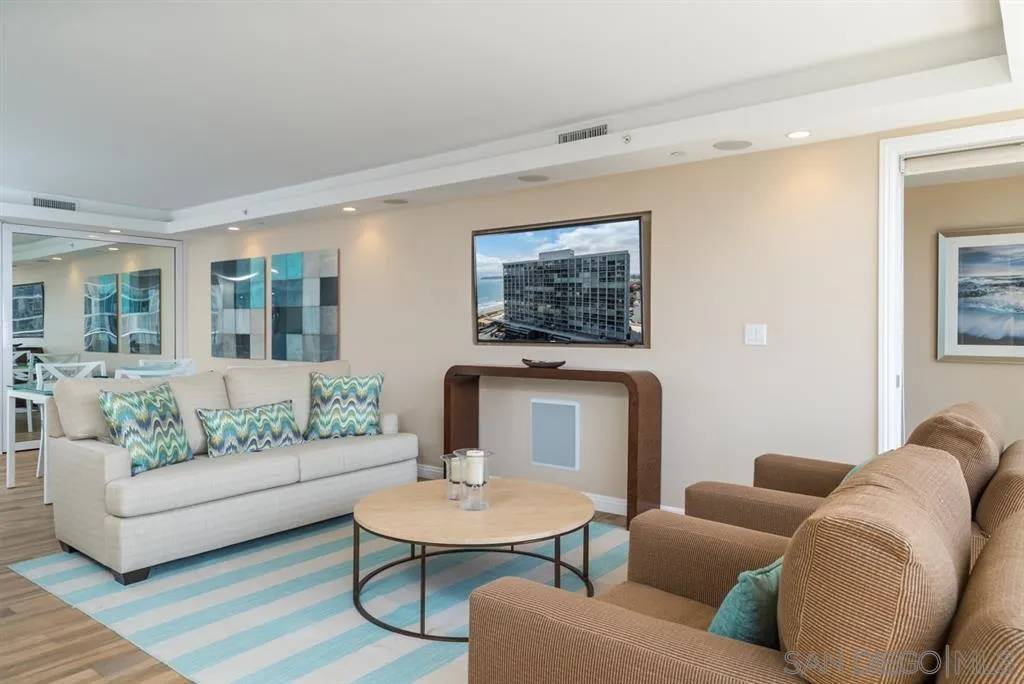 Coronado, CA 92118,1750 Avenida del Mundo #1206