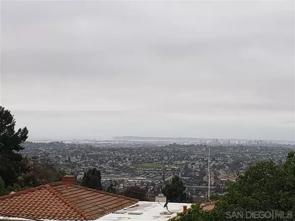 Spring Valley, CA 91977,000 San Miguel #13