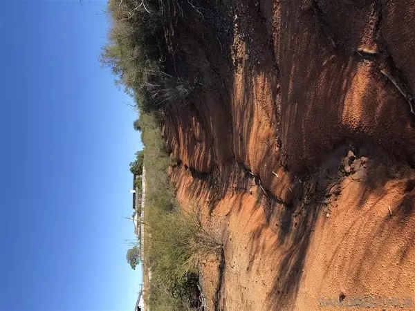 Ramona, CA 92065,000 High Country Rd. #01