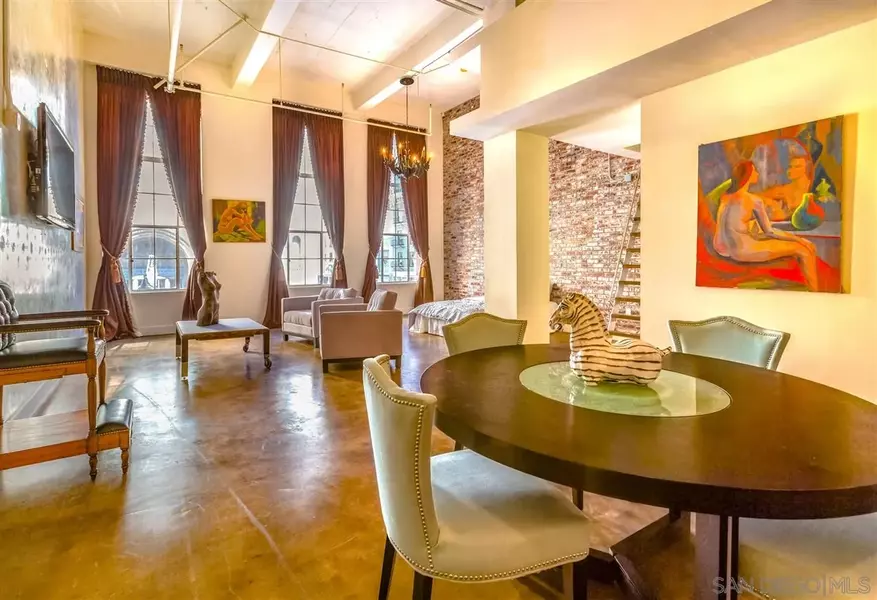 950 6th Ave #323, San Diego, CA 92101