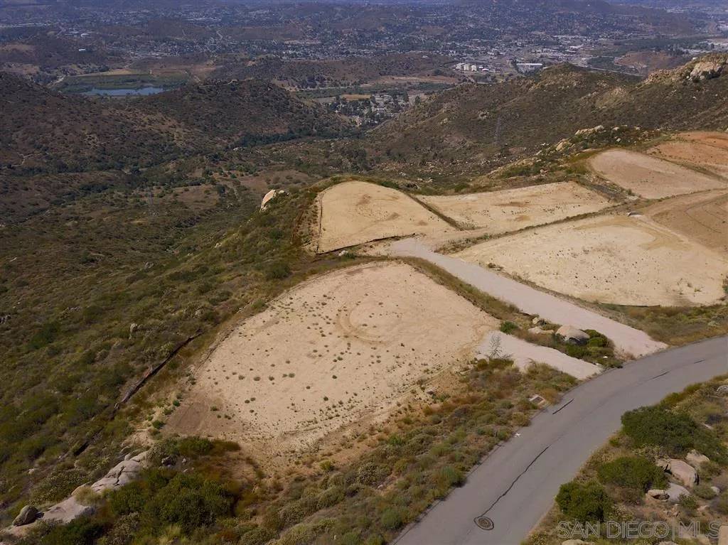 Lakeside, CA 92040,Via Trevi #164