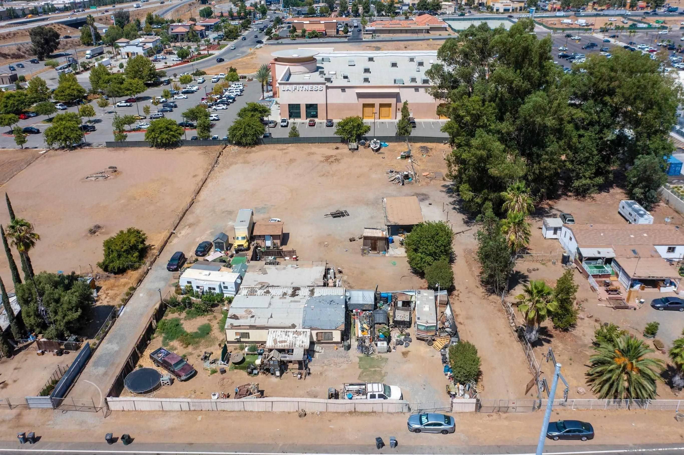 29511 3RD STREET, Lake Elsinore, CA 92532