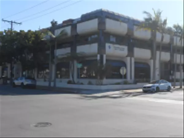 1001 B Street #306, Coronado, CA 92108