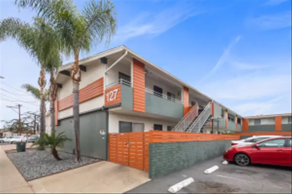 127 W Renette Ave., El Cajon, CA 92020