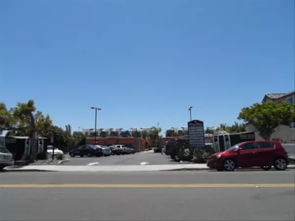 Carlsbad, CA 92008,2562B State Street