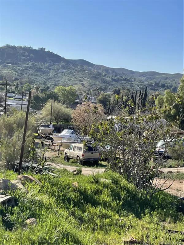 Lakeside, CA 92040,11567 Rocky Lane #0000