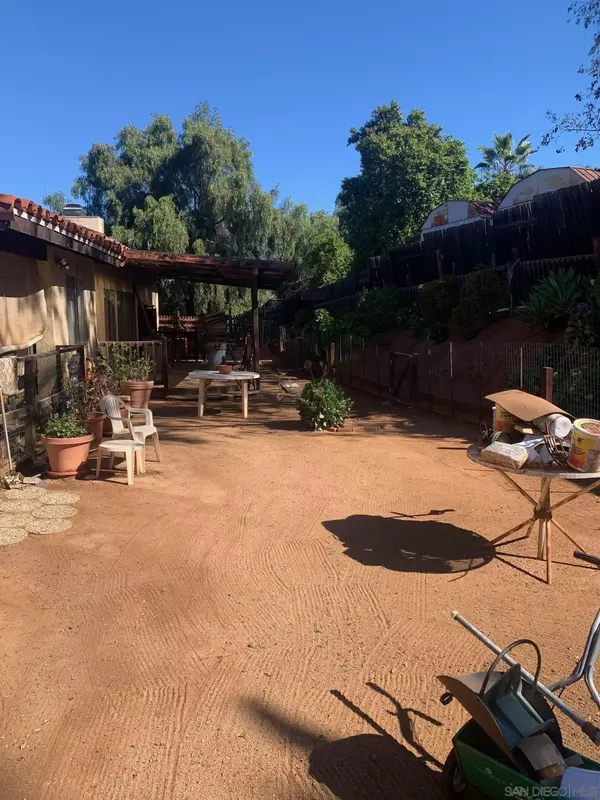 Lakeside, CA 92040,11185 Valle Vista Rd