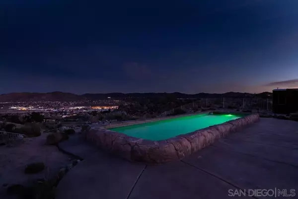 Yucca Valley, CA 92284,6185 Mirlo Rd