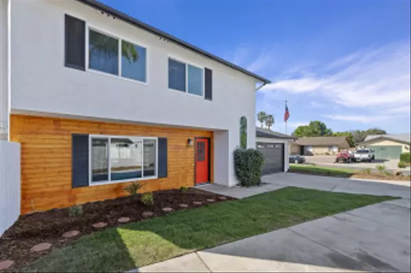 Ramona, CA 92065,562 Tag Lane