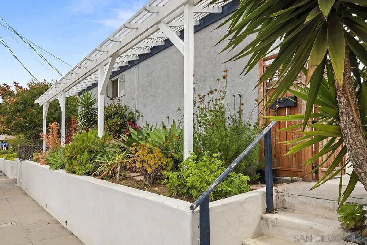 3717-19 Crane Pl, San Diego, CA 92103