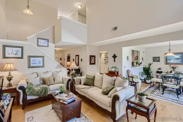 Carlsbad, CA 92009,6577 Corte Cisco