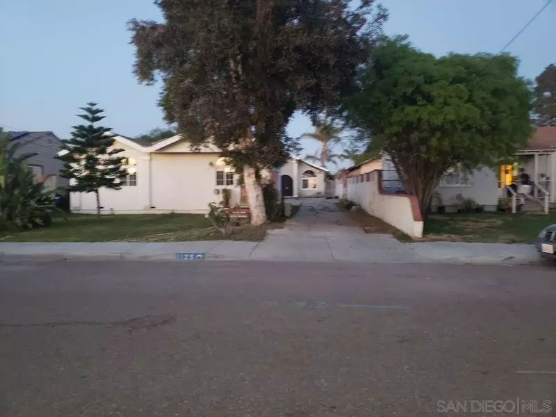 1129-31 elm ave, Chula Vista, CA 91911