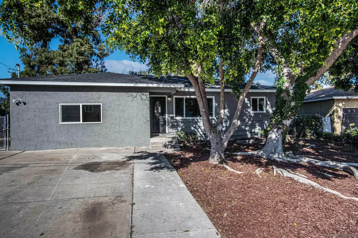 Chula Vista, CA 91910,74 Vallecitos Way