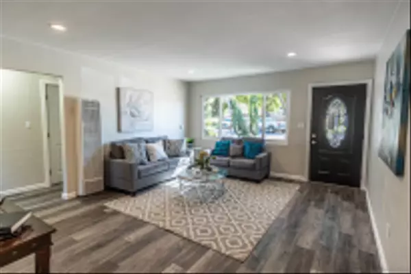 Chula Vista, CA 91910,74 Vallecitos Way