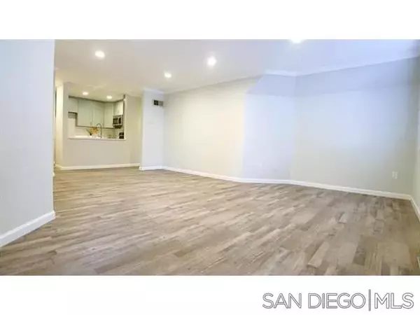 San Diego, CA 92122,3440 Lebon Dr #4118