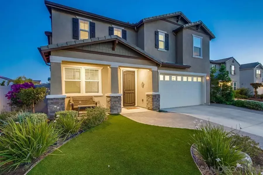 10665 Braverman Dr, Santee, CA 92071