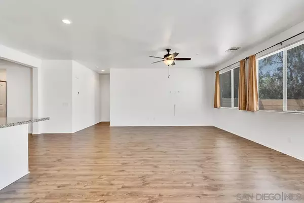 San Jacinto, CA 92582,1549 Cabernet Court