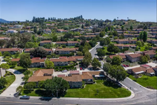 San Diego, CA 92128,17489 Plaza Otonal