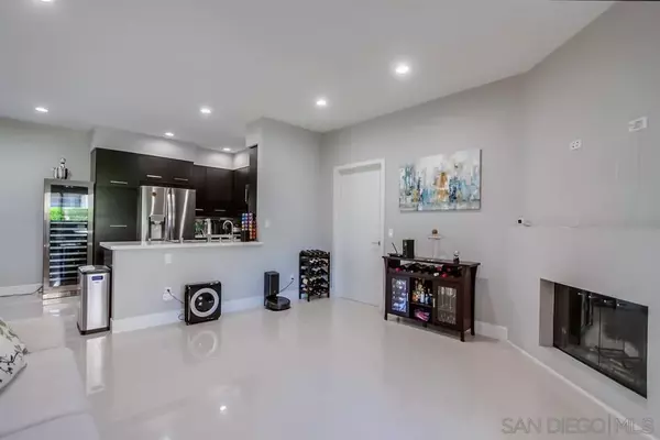 San Diego, CA 92127,17161 Alva Rd #614