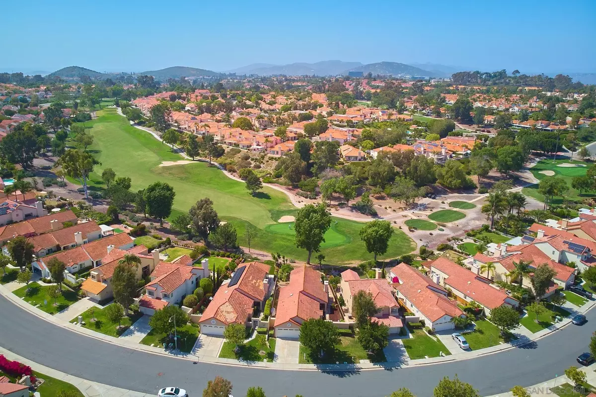 San Diego, CA 92128,15358 Avenida Rorras