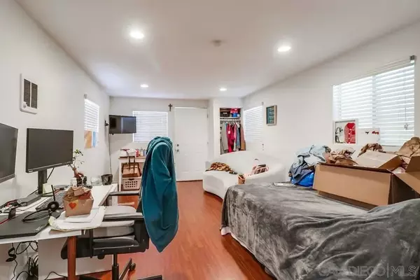 National City, CA 91950,1927-31 C Ave