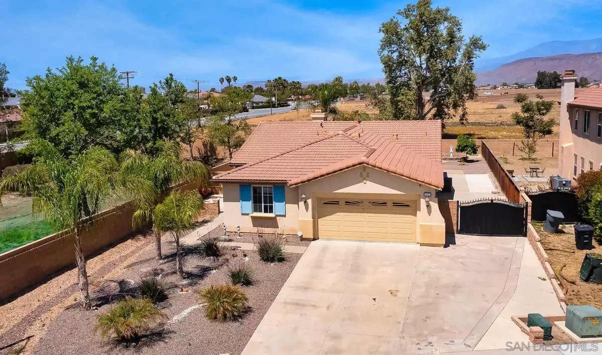 San Jacinto, CA 92582,1881 Whispering Bells Rd