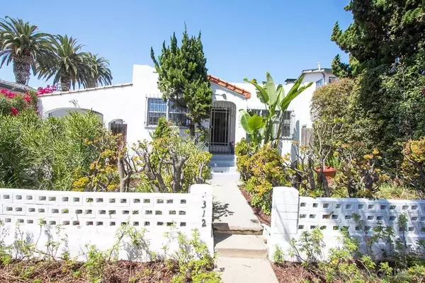 4312 Lamont St., San Diego, CA 92109