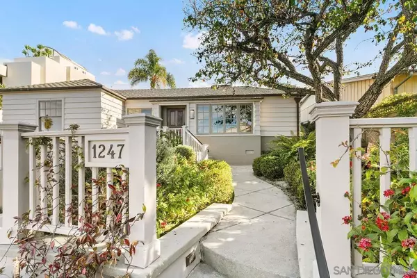 La Jolla, CA 92037,1247 Silverado St