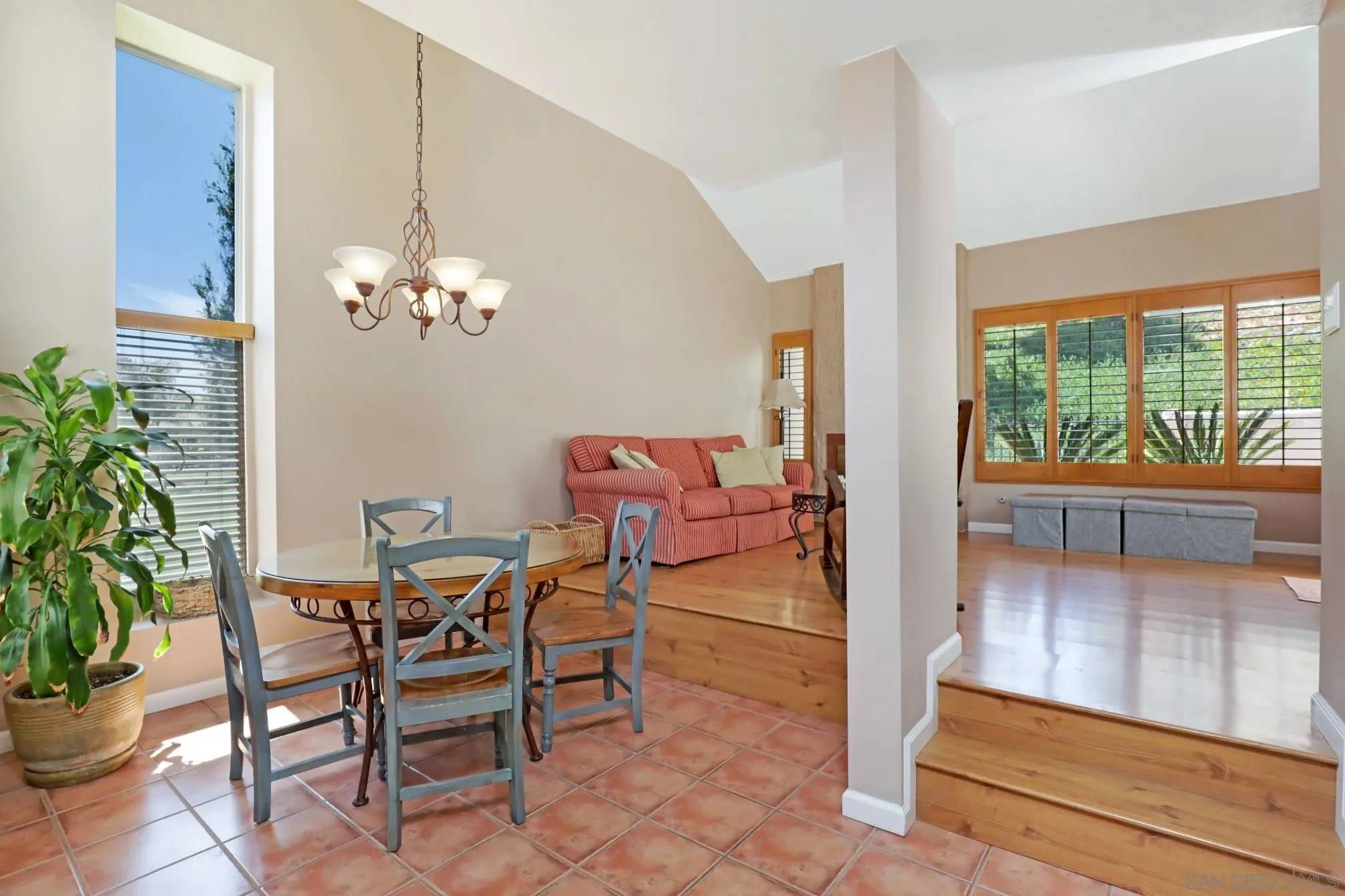 1436 Robin Ln, El Cajon, CA 92020