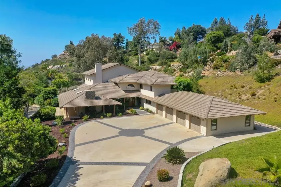 13260 Glen Circle Rd, Poway, CA 92064