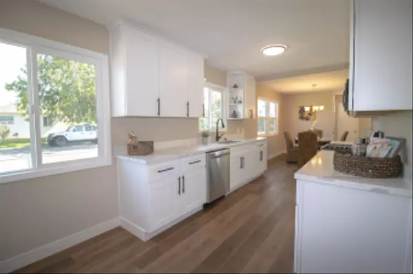 Chula Vista, CA 91910,647 Fifth ave