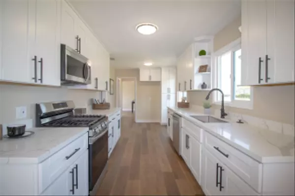 Chula Vista, CA 91910,647 Fifth ave