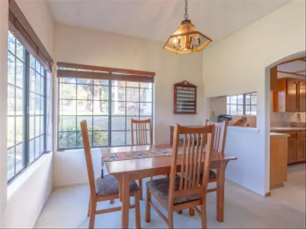 San Diego, CA 92128,16266 Avenida Venusto #A