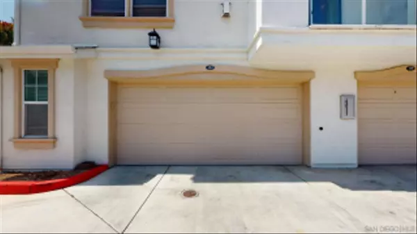 Oceanside, CA 92054,760 Harbor Cliff Way #122