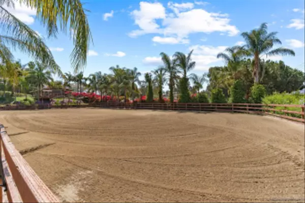 San Marcos, CA 92069,3485 N Twin Oaks Valley Rd