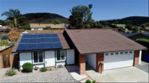 Poway, CA 92064,12525 Mustang Dr