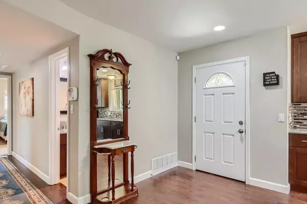 Chula Vista, CA 91910,620 Glover Pl