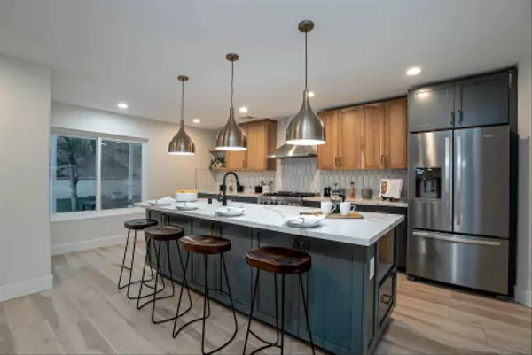 Oceanside, CA 92057,5079 Frazee Rd